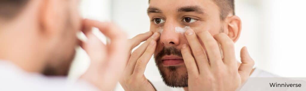 anti-aging skincare banner image under eye apply creme